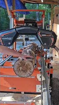 Turning a $2.29 Log into Premium 1x8 Lumber (Norwood HD38 )