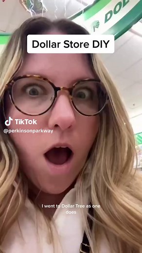 Dollar Store DIY 🐚 such an easy diy upgrade for this cutie shell plate. We love an easy craft moment! I don’t always find some thing when I shop at the dollar tree but I love when I do. Dollar tree DIY’s really make projects accessible for everyone and I love that. Going to keep track of all of my small one day DIY’s at #POPOneDayDIY Dollar tree diy Dollar store diy Dollar tree craft Home decor Home decor DIY