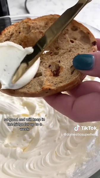 Make Perfect Whipped Cream Cheese at Home Easily