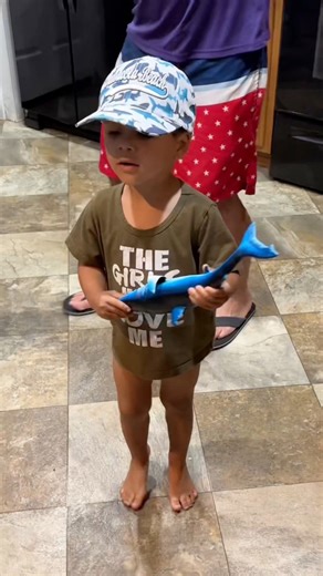 3.9K views · 81 reactions | STUFFED MANICOTTI SHELLS #fblifestyle #StuffedShells #pasta #manicotti #easymeals #dancinginthekitchen | Louisiana Girls | Facebook