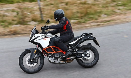 KTM 1090 Adventure R (2018) | UK Road and Off Road Review