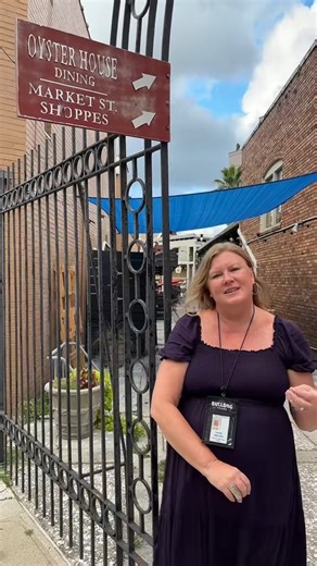 Join us for a #Charleston food tour this summer! | Bulldog Tours