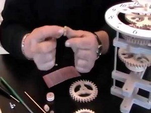 Assemblage d'un kit horloge bois