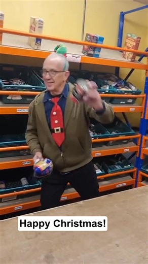 Next Thursday, Friday and Saturday, we have our BIG 3-day collection at Tesco Extra on Prince Avenue. This is our biggest collection of the entire year! Our volunteers will be handing out shopping lists of the items we most need - be great to see you there! #Tesco #Southend #Foodbanks | Southend Foodbank