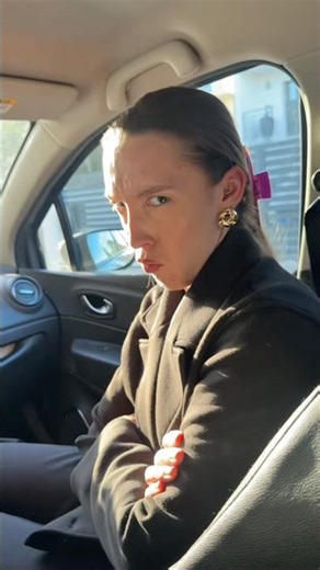 When your mom takes your Rhode lip gloss… 2/2 #humor #sketch