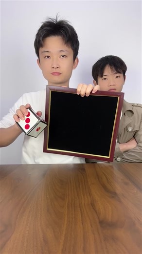 Magic reveals secrets #magic #magicthegathering #魔术教学 #magical | magic