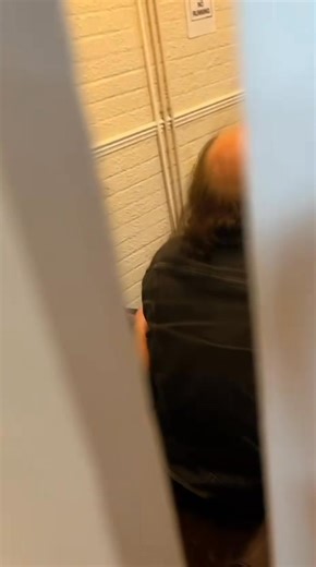 Peek a monk | Wild Willy Barrett