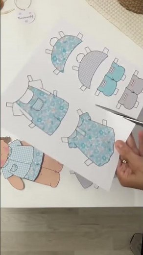 Muñecas recortables para imprimir gratis #muñecasdepapel #recortables #paperdoll