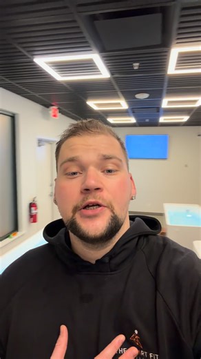 Tj Kitson on Instagram: "Park City, meet Smart Fit Method. A 20-minute, expert-led longevity training system built on AI-adaptive strength, precision conditioning, advanced recovery, and clinical-grade assessments. Our sessions are intentionally efficient. Resistance adapts in real time, delivering the training stimulus of a multi-hour gym workout in just 20 minutes—measurably and consistently. Clients choose Smart Fit Method because progress is objective and tracked, including: Strength and con