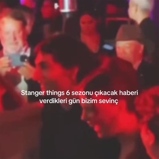 Abiiii kesfetim kapanmış bu arada ben çok ağladım perişan oldum durmadan yara çıkardım lütfen stanger things 6 sezonu çıkar bak 2 bölüm oluyorsa olsun sadece çıkarsınlar plsss🙏🏻🙏🏻🙏🏻🙏🏻🙏🏻#kesfetteyiz #stangerthings5eleven #stangerthings5mikeeleven #edittt #stangerthings5finnmillie