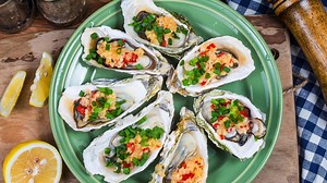 Live Free and Shuck sessions: Learn about oysters and oyster farming. Get muddy.