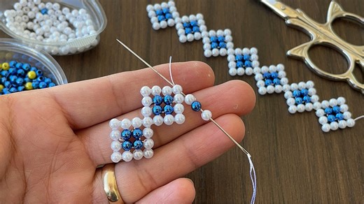 How to make a simple beaded bracelet // Beaded bracelet making tutorial // easy brecelet #howto #bracelet | My Hobby