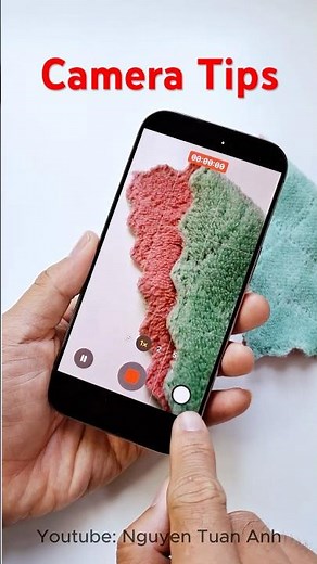 iOS 26 camera tip - play music while recording video