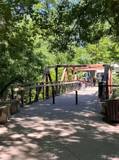 The weather was nice today, so I went for a walk in the afternoon