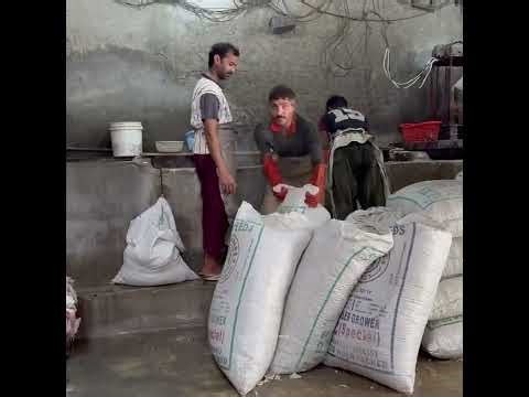 Waste Plastic Recycling into Plastic Plaster Trowel