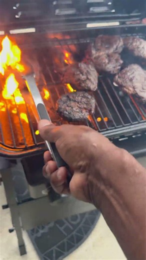 Grill Filet Mignon, Wagyu Ribeye Steaks, Wagyu Burgers.. Can’t Make This Up!! It’s going Down