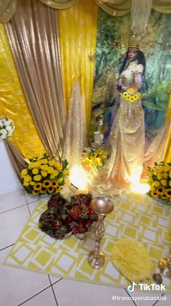 Sencillos Tronos para Oshun: Decoración y Altar de Santería