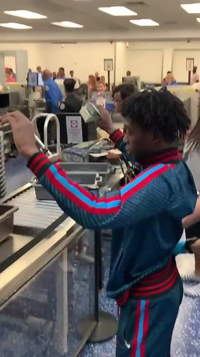 💸 #lilloaded #lilloaded6locc6a6y #lilloadededits #loaded4president #spotemgottem #fyp #foryou #foryoupage #ebkcyraq #viral #trend #trend #airport