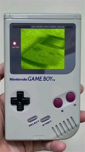 game boy color an dmg game boy