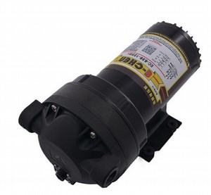 [Hot Item] 水ポンプ 1200gpd ウルトラフロー 7.2 L/分 @100psi 最大 175psi 商業用逆浸透 636 大流量ROブースターポンプ、1200gpd ROシステム。