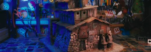 Making an Inn for Tabletop Miniatures Out of Trash