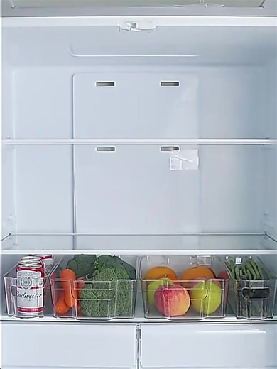Contenedores Organizadores para Refrigerador 🥦🥕 Mantén tu refrigerador limpio, ordenado y tus alimentos frescos por más tiempo. • Ideales para organizar verduras, frutas y otros alimentos • Diseño práctico y transparente para ver fácilmente el contenido • Material resistente y fácil de limpiar • Perfectos para aprovechar mejor el espacio en tu refri ✨ Organiza tu cocina y conserva tus verduras de forma práctica y elegante. 📲 Solicita los tuyos por WhatsApp: 4246-0131