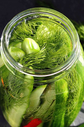 What's the Difference Between Fermenting and Pickling?