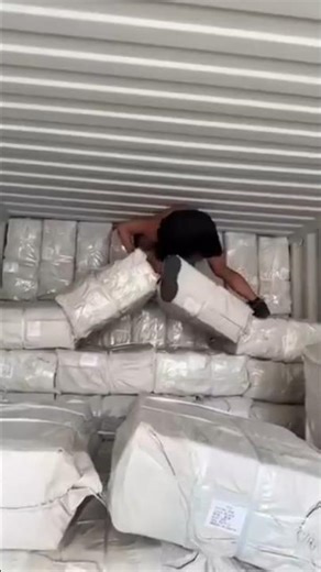 ‎Why China Packs Trucks Smarter Than India 😳 (No Overloading!)
