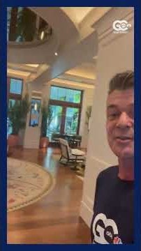 'Gulfcoasting' at Olde Naples Hotel