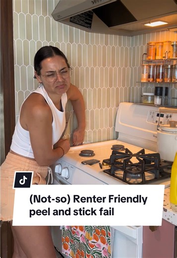 Moral of the story… avoid foam backed peel and stick tiles like the plague 🙅🏽‍♀️😫 #rentalfriendlydecor #peelandstick #rentaldecor