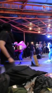 Kuya rider: "Ma'am dito na po delivery nyo" Customer: "Saan po kayo kuya?" Kuya rider: "Sa may mosh pit po" Customer: "......." RAK ON!!!! Awesome video from Jade Soriano with Mosh Panda Kaven Manalo Band is SkyGrid - PH Send your videos to wheninmanila@gmail.com to get featured. #wheninmanila | When In Manila