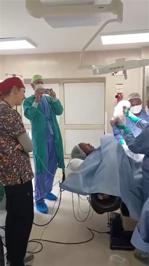 There’s nothing like welcoming new life into the world, and it's always an exciting day at Melomed Tokai’s maternity ward! 😍🥳 Melomed #Melomed #MelomedTokai #Maternity #Pregnancy | Heart FM