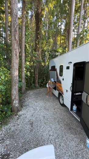 Hope this helps someone! I’ve also created my First Timers RV Guide.. I’ve linked it in my bio 🇺🇸 #rv #rvlife #usa #travel #roadtrip | Siana Louise