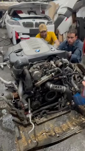 193K views · 273 reactions | Bmw X5 E70 M57 306D4 Complete Engine along with Gearbox ready swap !  Engines • Gearboxes • Body Parts • Electronics • Suspensions • Front Ends • Half Cuts • Full Clips  Worldwide shipping | Trusted seller | Fast communication Subscribe and stay updated with new arrivals every week! Your car’s next part is already here. | IronClad Auto Parts | Facebook