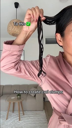 How to create defined ringlets on curly hair 🤍 #curlyhair#definedcurls#ringlets#brushstyling