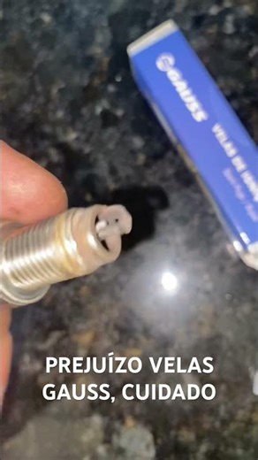 PREJUÍZO PODE CAUSAR VELAS GAUSS NO CARRO, CUIDADO. Cerâmica quebrou os detritos caíram internamente