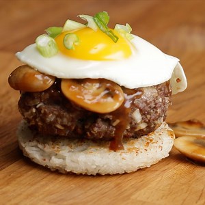Why not have a go at making this loco moco rice burger 🍔 RECIPE: https://tasty.co/recipe/loco-moco-rice-burger | Tasty UK