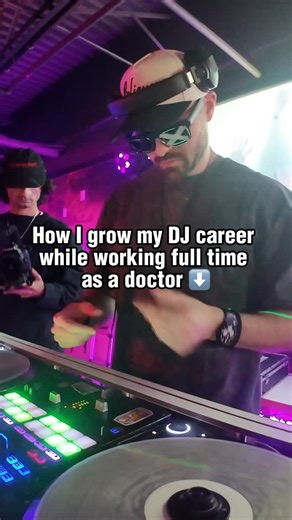 JareB34R on Instagram: "1. I work when I actually have focus I stopped asking “when do I have time?” and started asking “when do I actually have focus?” Short, locked-in sessions beat long, exhausted ones. 2. I set things up so it’s easy to start Same studio setup. Same templates. Same workflow. The less I have to think, the more I actually finish. 3. I just start, even if it’s small Some days it’s just opening the DAW or writing one idea. Once I start, momentum usually follows. 4. I make rest p