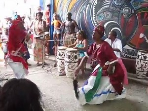 Friday's are devoted to Oyá, a fierce and powerful female warrior Orisha in Afro-Cuban Santeria. She is the owner of the marketplace, and keeps the gates of the cemetery. She is the force of change in nature and in life. She wields lightning and rides the winds into battle, often fighting with her machetes. Oyá raises the armies of the dead as her soldiers and is said to use the tornado as her weapon. She is the very air that we breathe so can be seen as the seed of life and death. | Cumbe: Cent