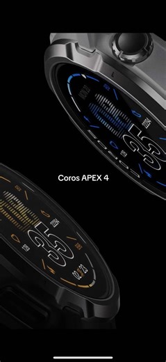 El nuevo COROS APEX 4 llega en dos tamaños (46 mm y 42 mm) y dos colores, con un diseño más robusto en titanio grado 5 y cristal de zafiro, pensado para montaña, trail y para los que vienen del asfalto y quieren algo más sólido que un Pace 4. La nueva pantalla MIP (Memory-In-Pixel - un tipo de pantalla diseñada para consumir muy poca energía y ser visible en cualquier condición de luz) de tercera generación ofrece mejor visibilidad bajo sol, nieve o sombra, y la arquitectura de mapas ahora carga