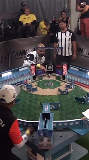 Béisbol de Mesa on Instagram: "Las jugadas que ocurren dentro de la mesa de juego ⚾ son replicadas por los jugadores defensivos fuera de ella. Un sistema que exige coordinación, reflejos y estrategia en cada movimiento. —————————————————————- The plays that happen inside the playing table ⚾ are replicated by the defensive players outside of it. A system that demands coordination, reflexes, and strategy in every move."