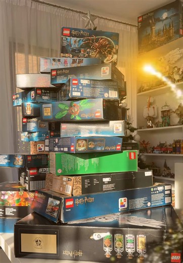 Desiring More Lego Sets Each Year: My Lego Collection