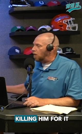 10K views · 143 reactions | "Sometimes [Trevor Lawrence] just has to eat the play." Former Jags QB David Garrard joins Jaguars Today to discuss Trevor's performance from yesterday's game and much more!  FULL VIDEO: https://youtu.be/_lIy_6ytiBo #Jaguars | #DUUUVAL | 1010 XL | Facebook