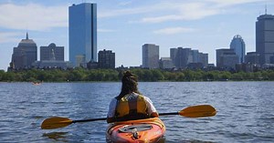 12K views · 256 reactions | Originally from a small town on the Texas-Mexico border, Barbara Zayas (CGS'17, CAS'19), fell in love with city life when she first arrived at BU. See the city of Boston through her eyes & her favorite places to venture off-campus. | Boston University | Facebook