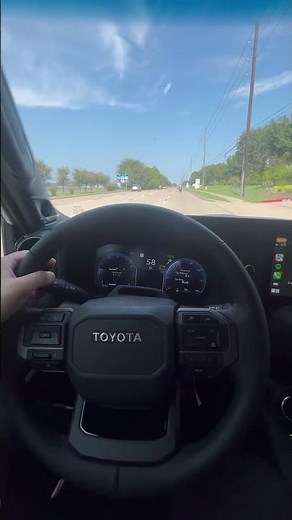 Lane change assist in the new generation Toyotas and how it works