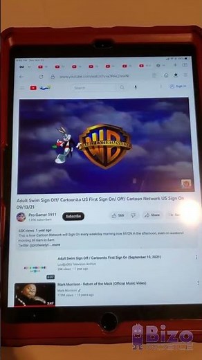 Warner Bros. Family Entertainment logo in reverse