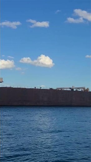 AMERICAN SPIRIT Captain Salute