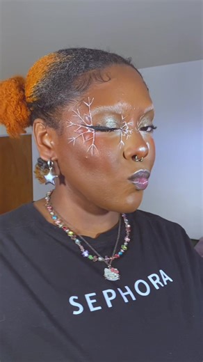 This was peak work makeup #graphicliner #creativemakeup #xravenmadx #wintermakeup