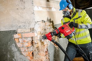 TE 500-AVR Wall Breaker