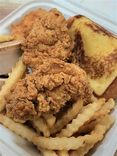 Layne's Chicken Fingers: Better Than Cane's?